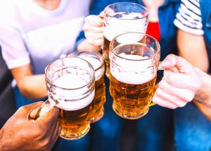 Пиво с семенами каннабиса – это не только новый тренд в пивоварении, но и полезное и вкусное напиток, который может порадовать многих любителей крафтового пива